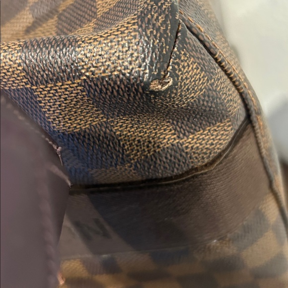 Authentic Louis Vuitton Cabas Beaubourg Damier Shoulder Bag + COA - Picture 14 of 16